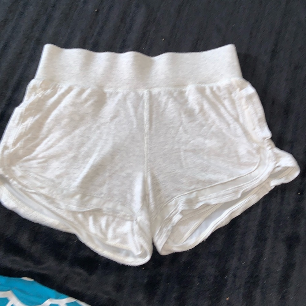 Athleta short shorts, running lounging size small very pale gray relay style